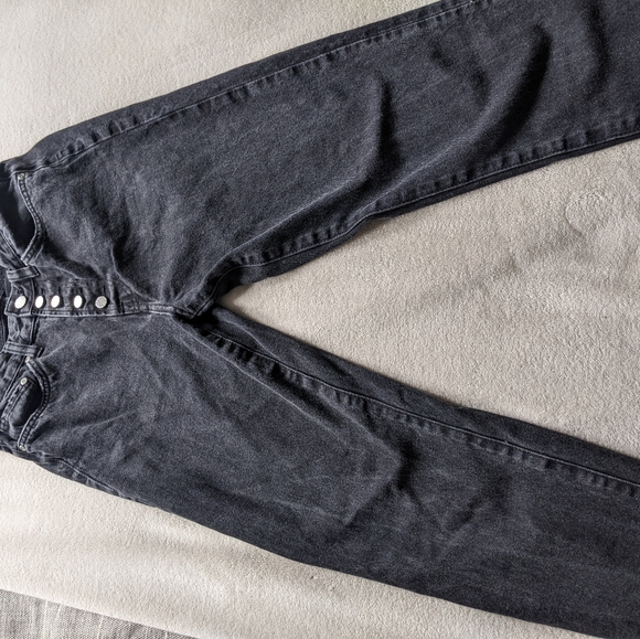 2 pairs of H&M jeans - Picture 6 of 8